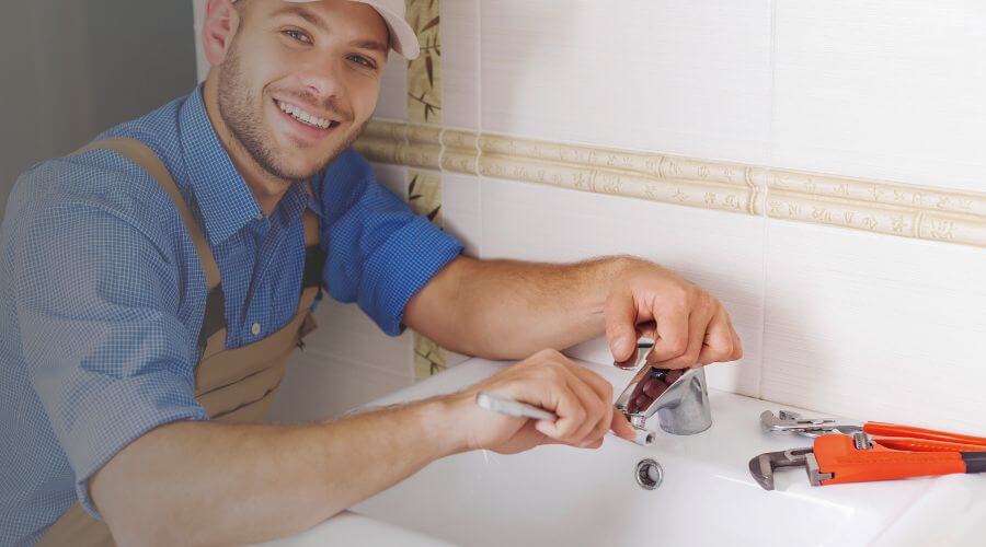 Local tankless water heater installation in Oblong, IL